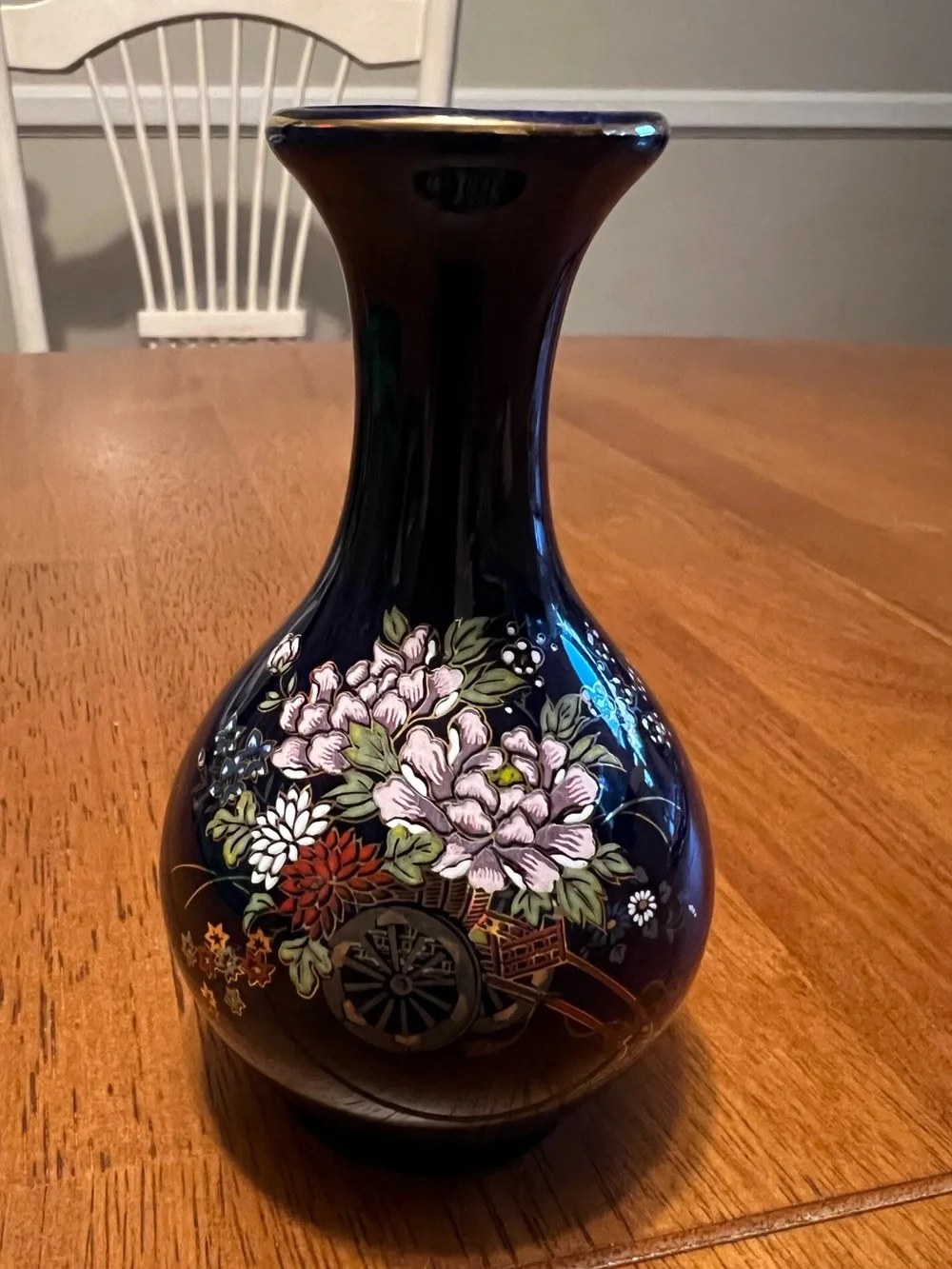 Navy Floral Porcelain Bud Vase - Elegant Home Accent made in Japan